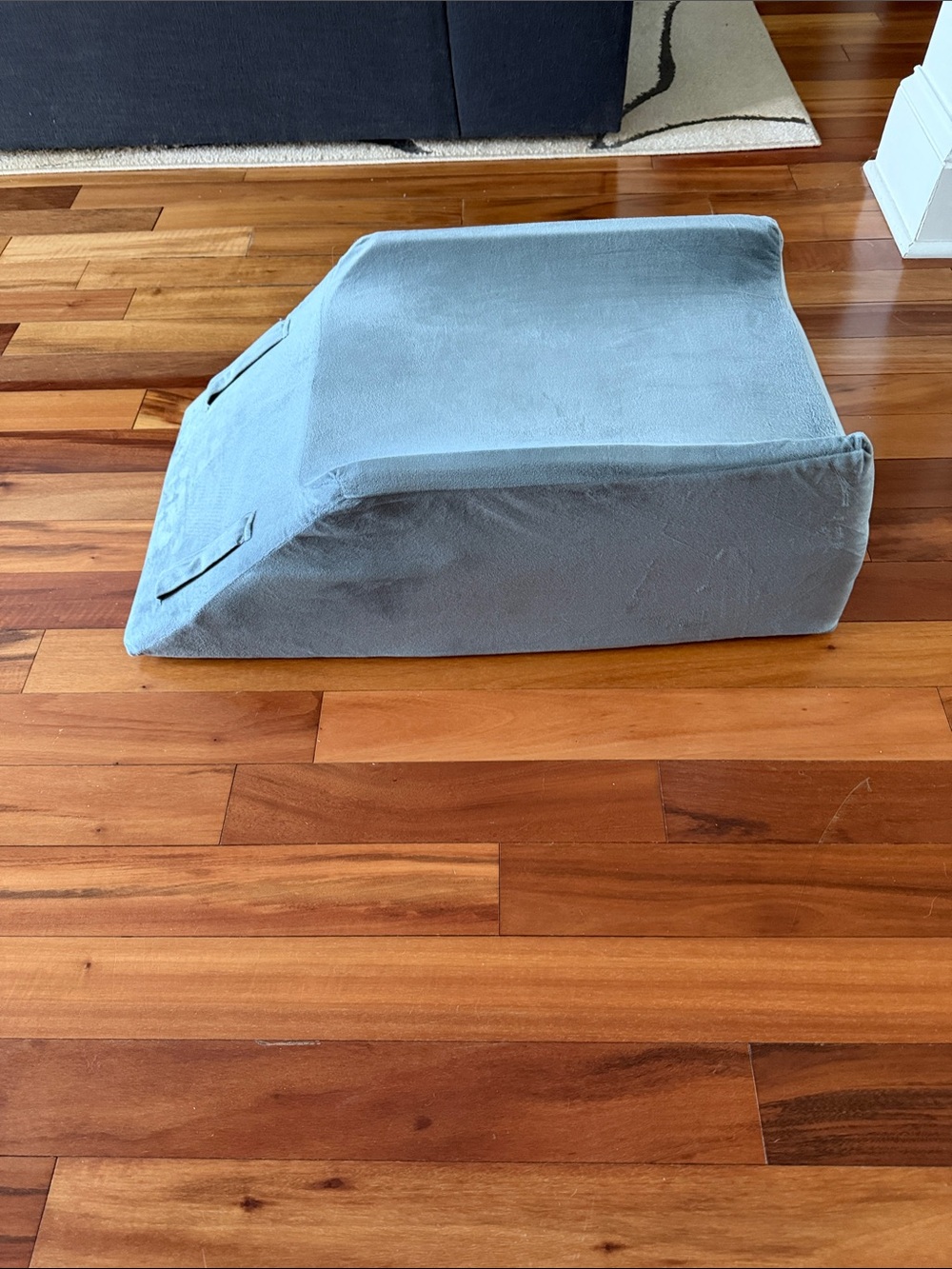 Wedge pillow